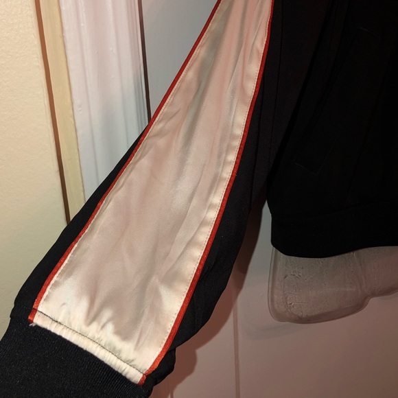 Jacket - Picture 2 of 3